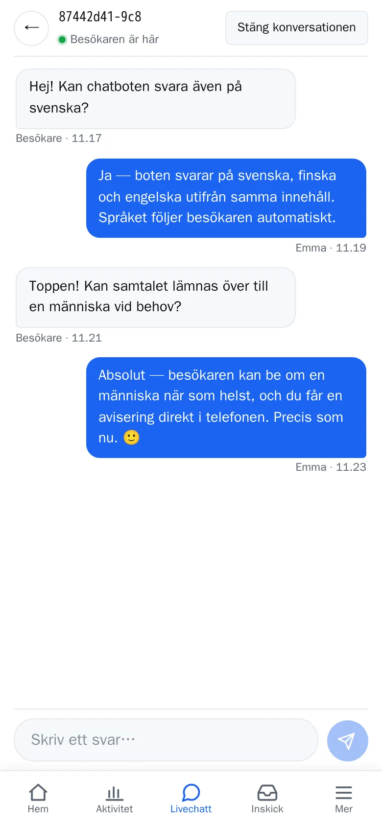 Gosoft Connect-portalens livechatt i telefonen — en agent svarar en besökare i mobilens samtalsvy